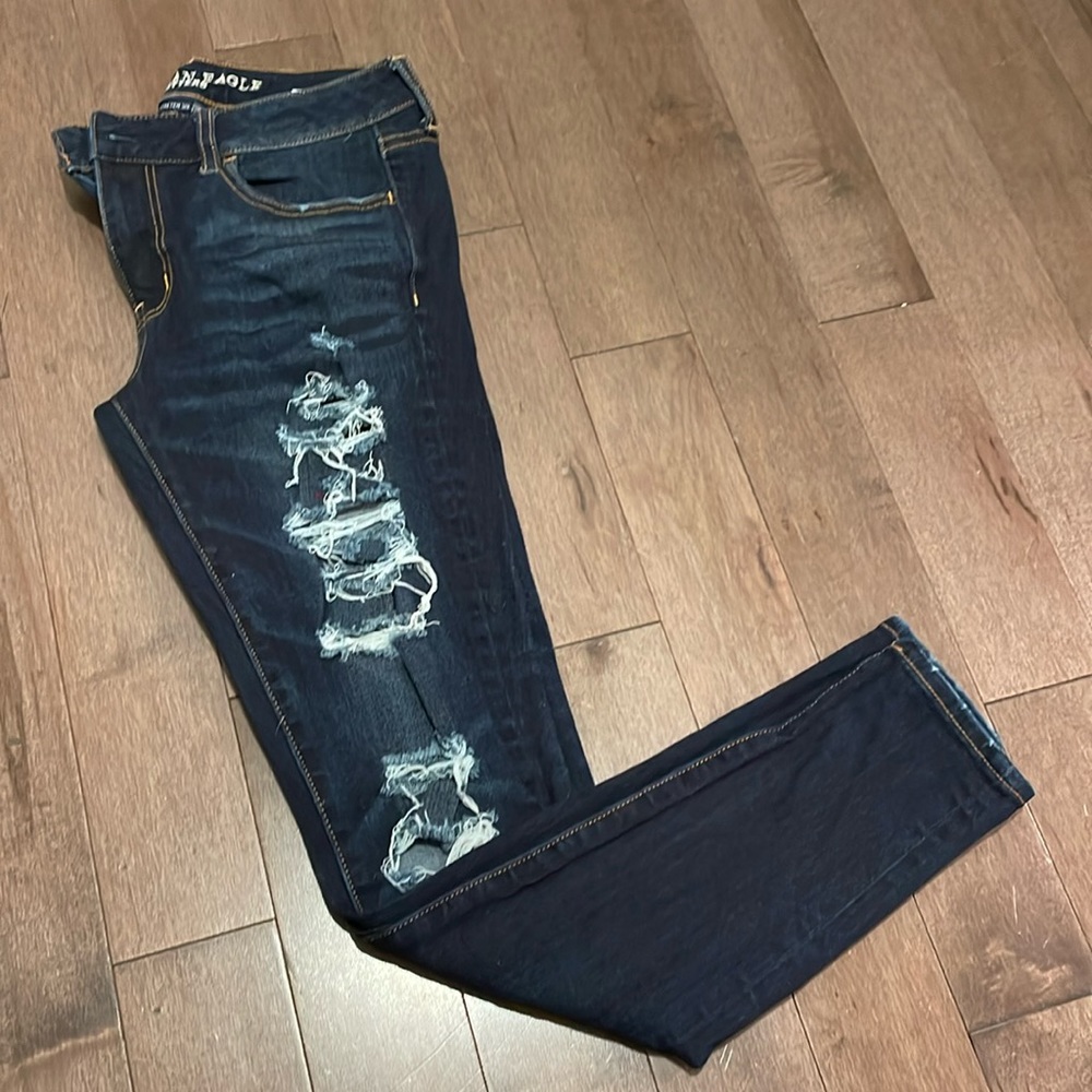 Woman’s American Eagle Skinny Jegging